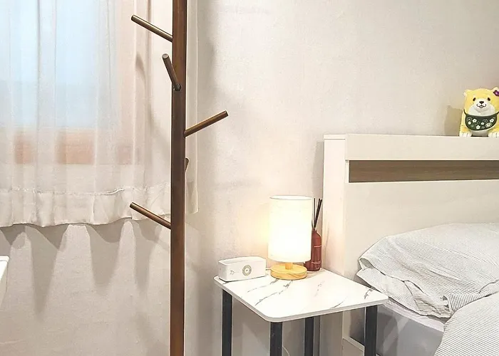 Urban Nest 12 *